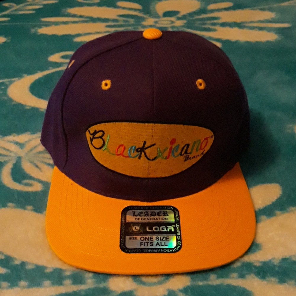 Caps